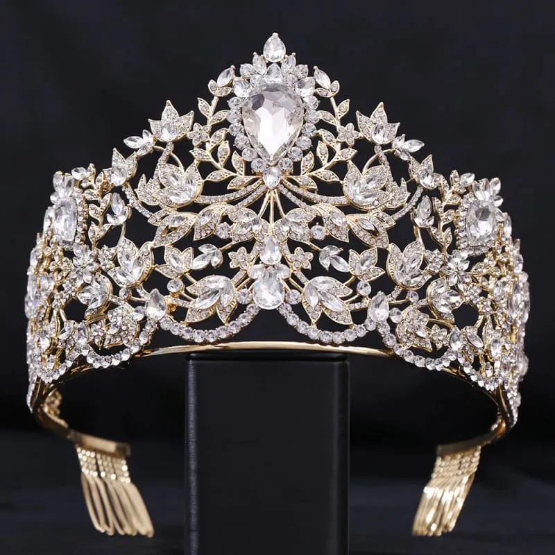 Baroque Style Large Rhinestone Wedding Crown for a Glamorous Look