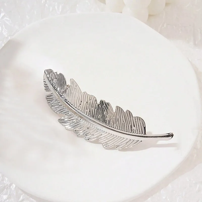 Fashion Golden Feather Leaf Hairpin
