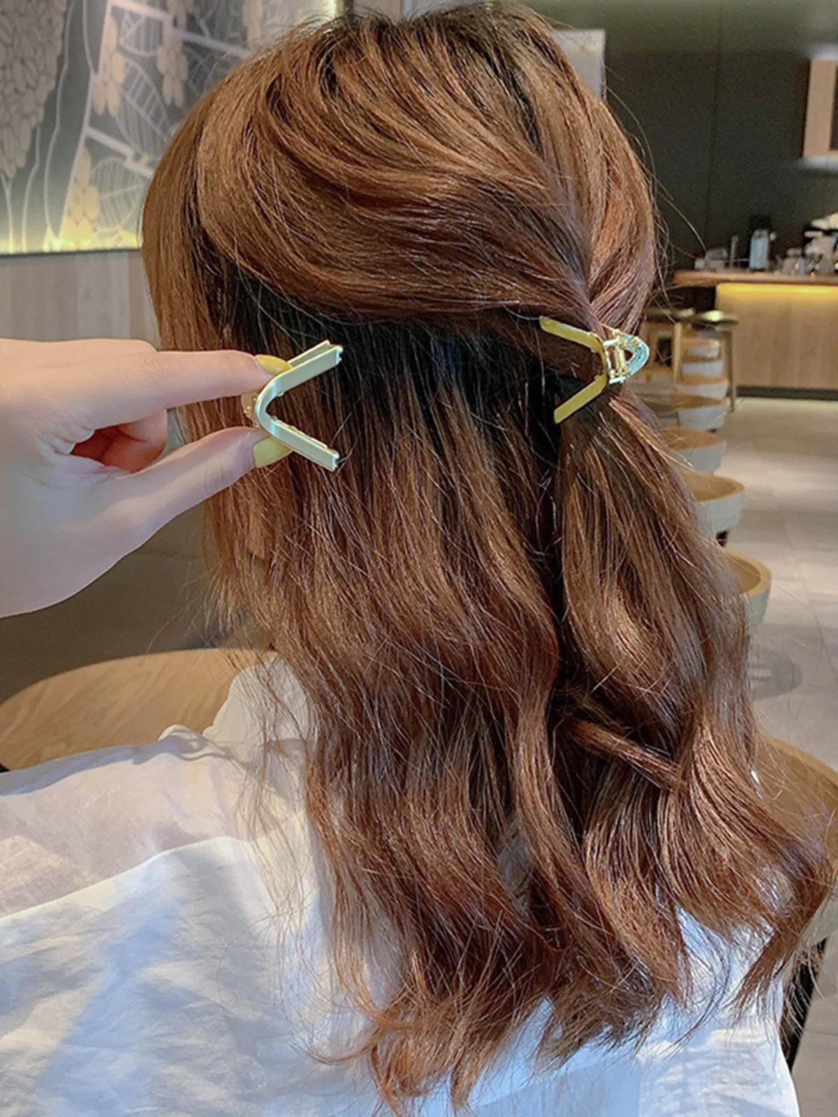 V-Shaped Claws Barrettes Hair Clips