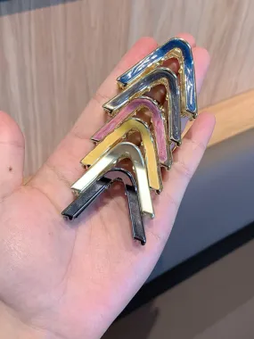 V-Shaped Claws Barrettes Hair Clips