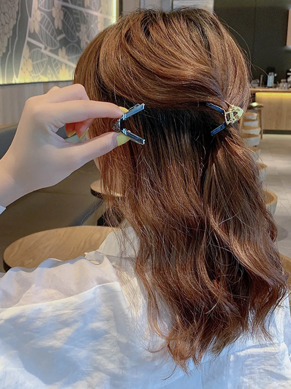V-Shaped Claws Barrettes Hair Clips