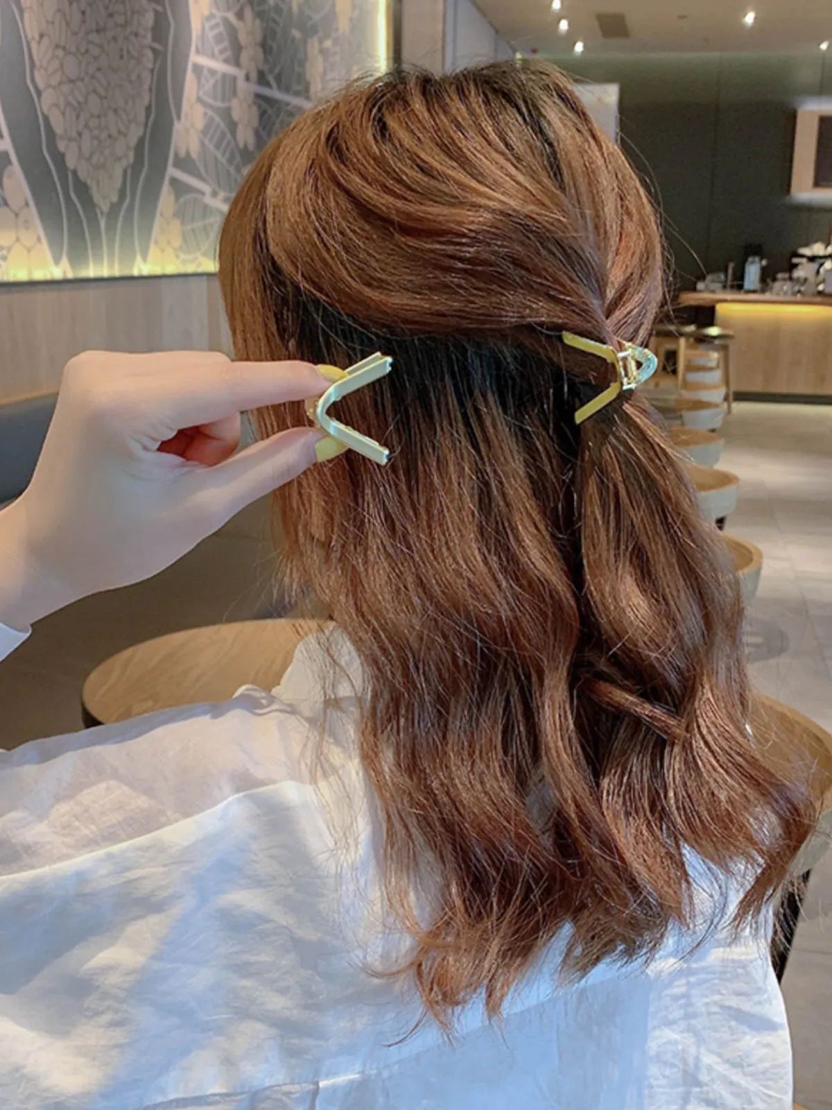 V-Shaped Claws Barrettes Hair Clips